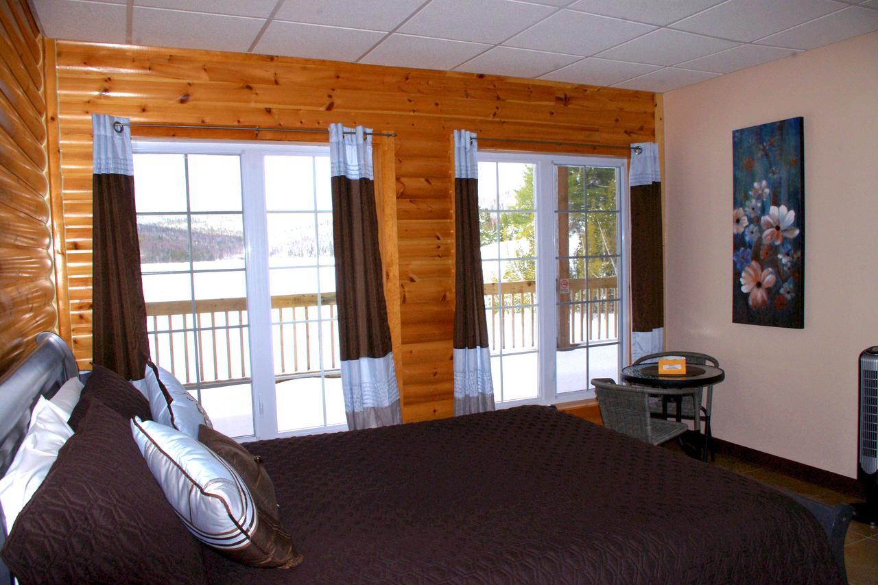 Auberge La Taniere Tadoussac Εξωτερικό φωτογραφία